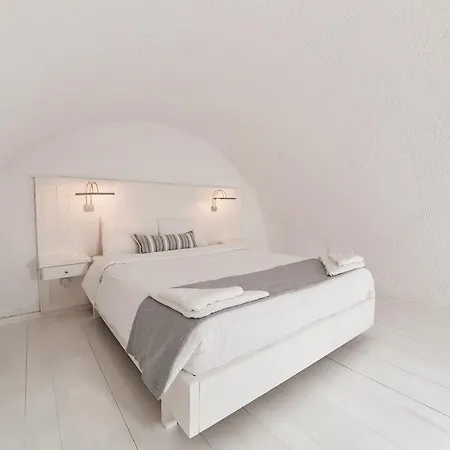 Artemis Hotell 4*