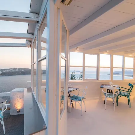 Artemis 4* Megalochori (Santorini)