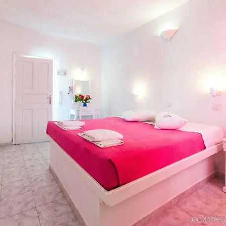 Artemis 4* Megalochori (Santorini)